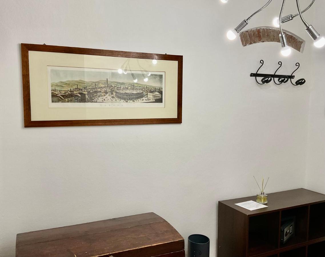 City Centre Life Apartment Верона Екстериор снимка