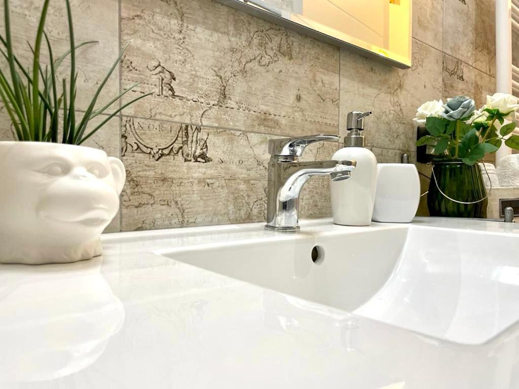 City Centre Life Apartment Верона Екстериор снимка